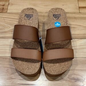 Reef Tan Cushion Vista Hi Sandals size 8